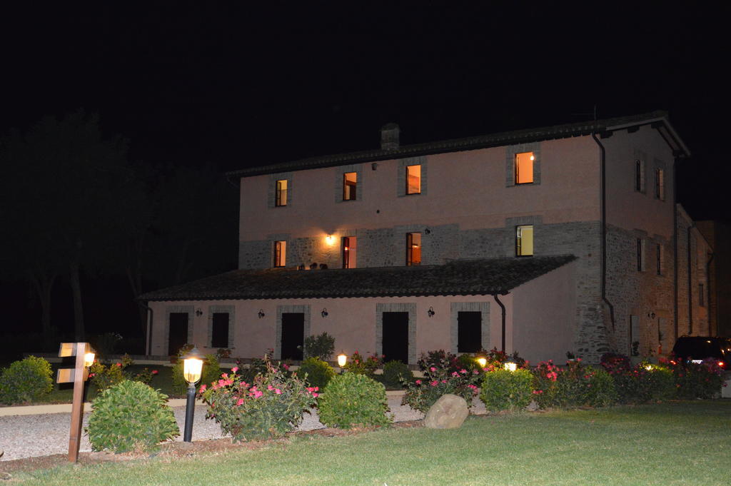Le Stelle Di San Lorenzo Hotel Bastia Umbra Exterior photo