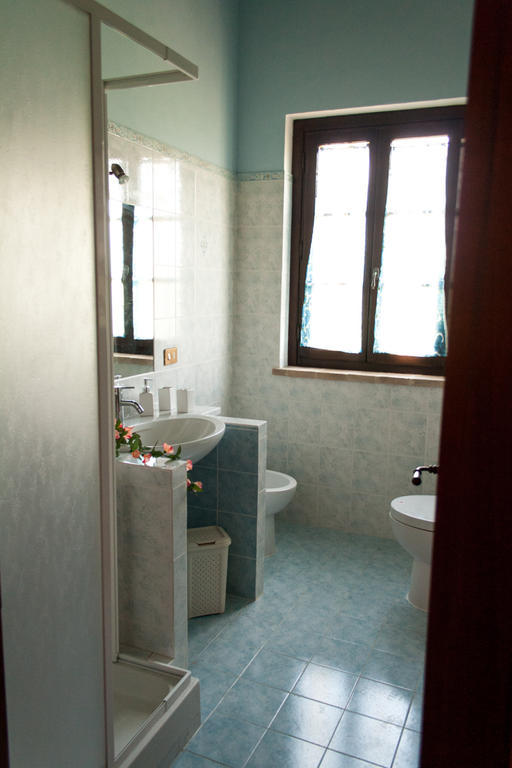 Le Stelle Di San Lorenzo Hotel Bastia Umbra Room photo